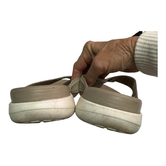 Crocs Women's Kadee II Flip Flops Sandals Comfort Thong Tan Beige Size - Picture 6 of 10